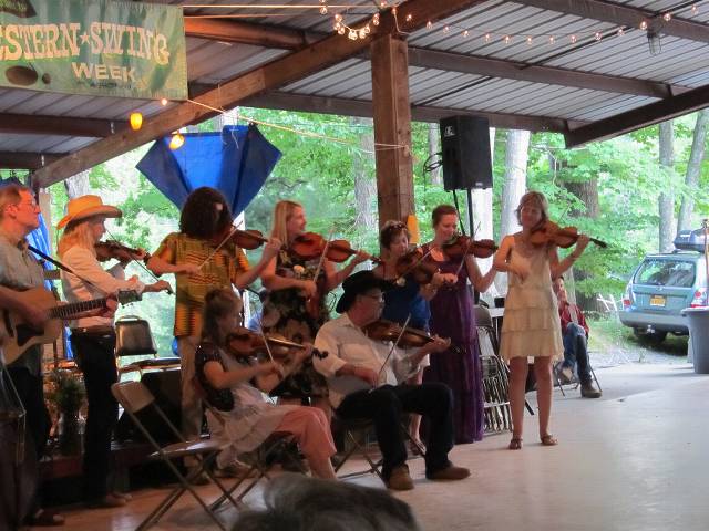 Junior's fiddle class performs